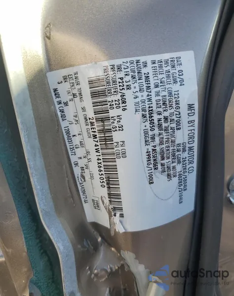 2004 Mercury Grand Marquis Gs из США, поврежденный, VIN 2MEFM74W14X665050